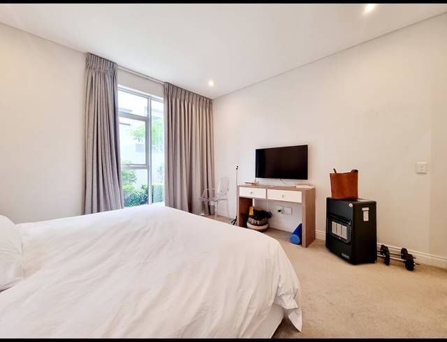 2 BEDROOM APARTMENT TO LET IN WAVERLEY